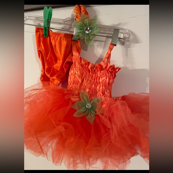 Pumpkin Tutu 6-12 months Orange tutu dress with satin diaper cover & headpiece. - Picture 3 of 6